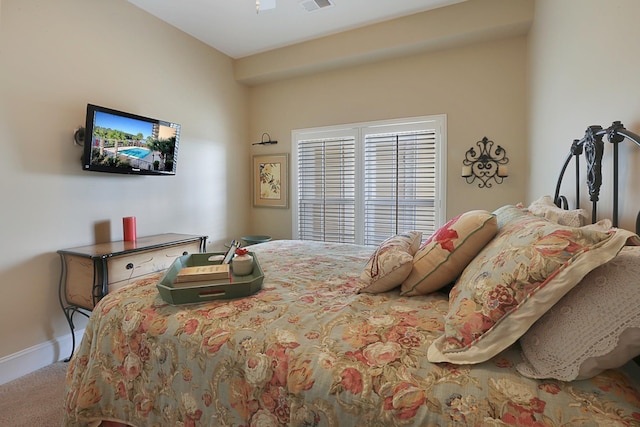 view of carpeted bedroom