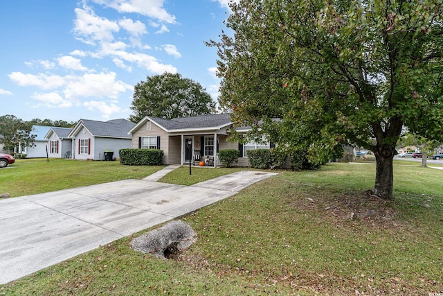 ranch-style home with a front yard