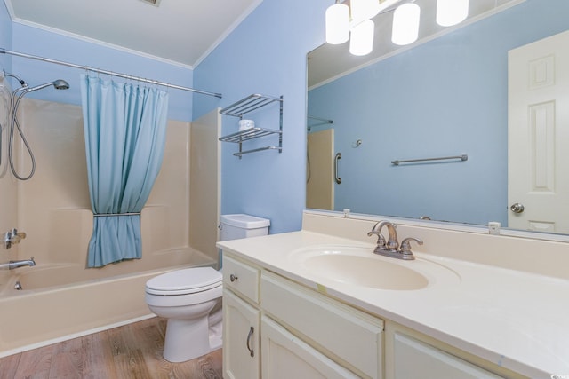 full bathroom with toilet, hardwood / wood-style floors, vanity, crown molding, and shower / bathtub combination with curtain