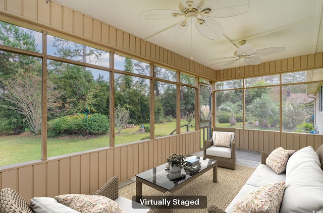 sunroom / solarium with ceiling fan