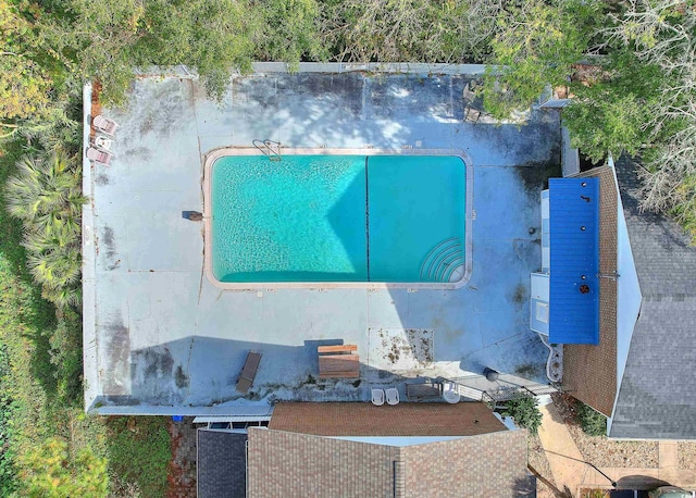 4505 N Kings Hwy Unit C3, Myrtle Beach, SC 29577 - view from above of property with a pool area