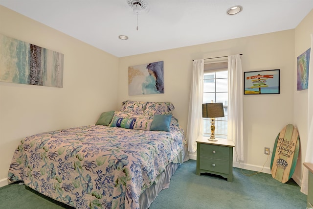 view of carpeted bedroom