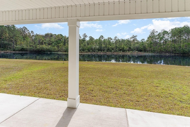 view of yard with a water view