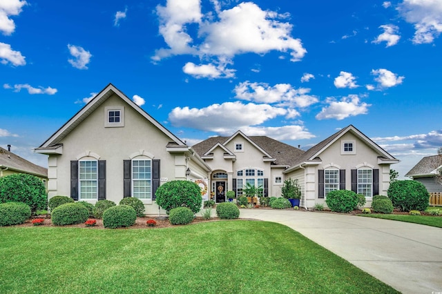 view of front of home with a front yard