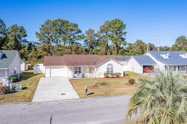 ranch-style home with a front yard