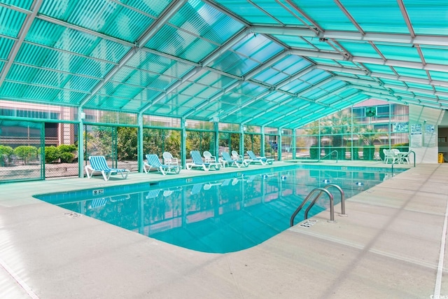 view of swimming pool featuring a patio