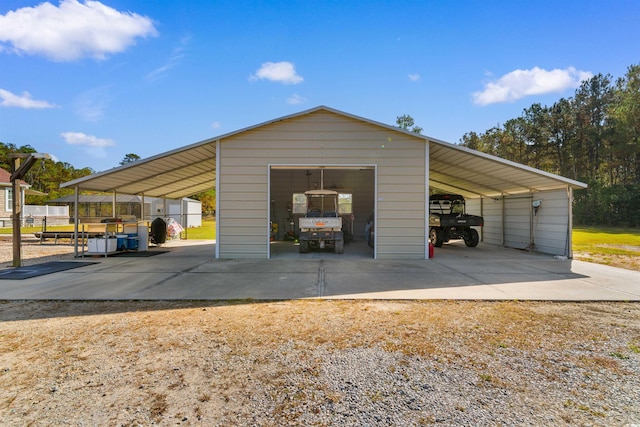 2580 Ash Little River Rd, Ash, NC 28420 - garage featuring a garage