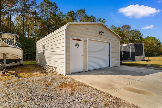 2580 Ash Little River Rd, Ash, NC 28420 - detached garage featuring driveway