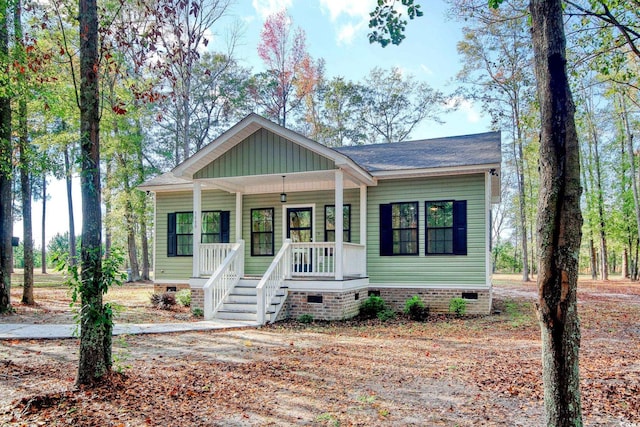 1409 Woodhaven Rd, Latta, SC 29565 - view of front of property featuring crawl space and a porch