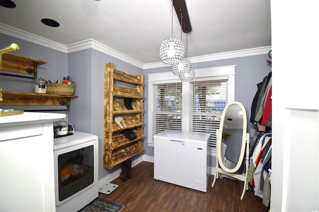 clothes washing area featuring washer / dryer, crown molding, dark hardwood / wood-style flooring, and a notable chandelier