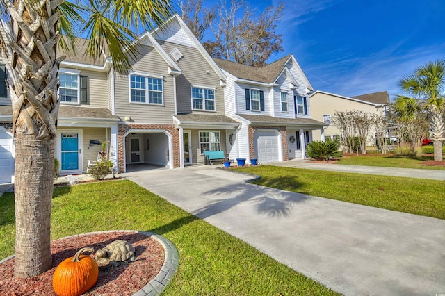 view of front facade with a front yard