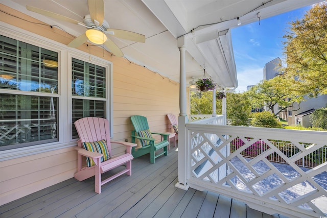 deck with a ceiling fan