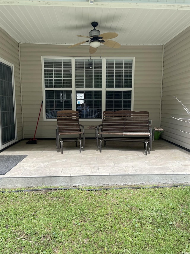 view of patio / terrace featuring an outdoor hangout area and ceiling fan