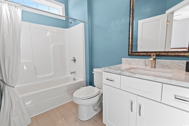 338 Harbour View Dr, Myrtle Beach, SC 29579 - full bath featuring shower / tub combo, vanity, and toilet