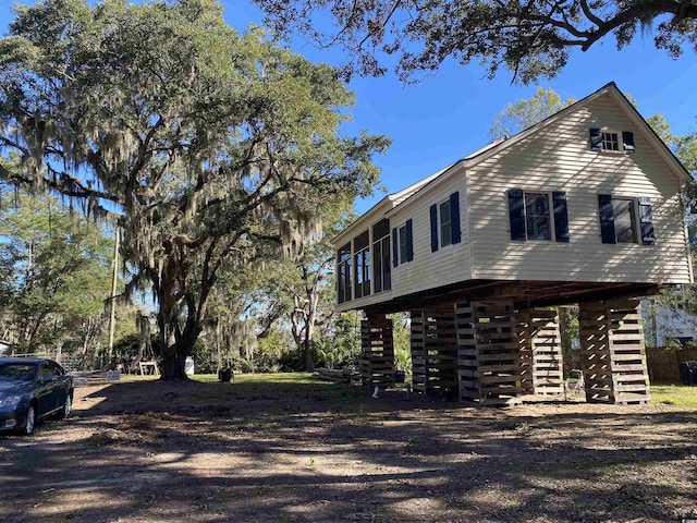 Listing photo 2 for 160 Whipporwill Dr, Pawleys Island SC 29585