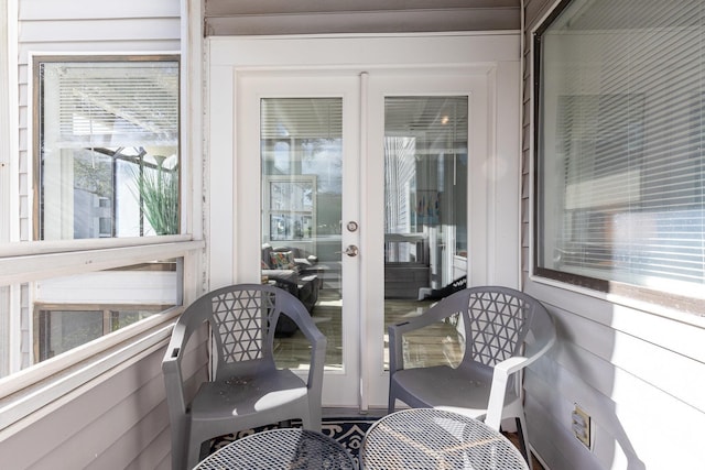 view of sunroom / solarium