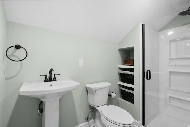 5012 Lindrick Ct, Myrtle Beach, SC 29579 - full bath featuring a shower stall, lofted ceiling, toilet, and baseboards