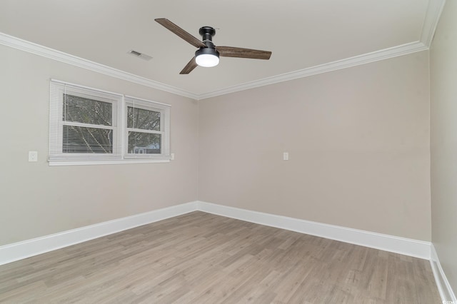 unfurnished room with crown molding, light hardwood / wood-style flooring, and ceiling fan