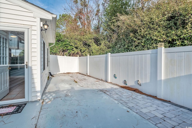 140 Wimbledon Way Unit 140, Murrells Inlet, SC 29576 - fenced backyard featuring a patio area