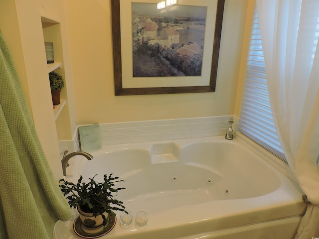 bathroom featuring a bathing tub