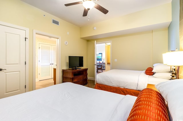 bedroom with ceiling fan