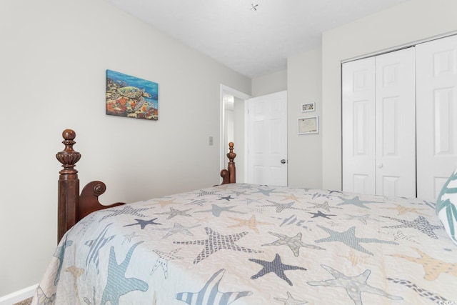 bedroom featuring a closet