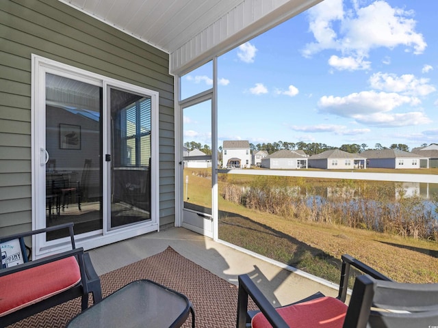 view of sunroom / solarium