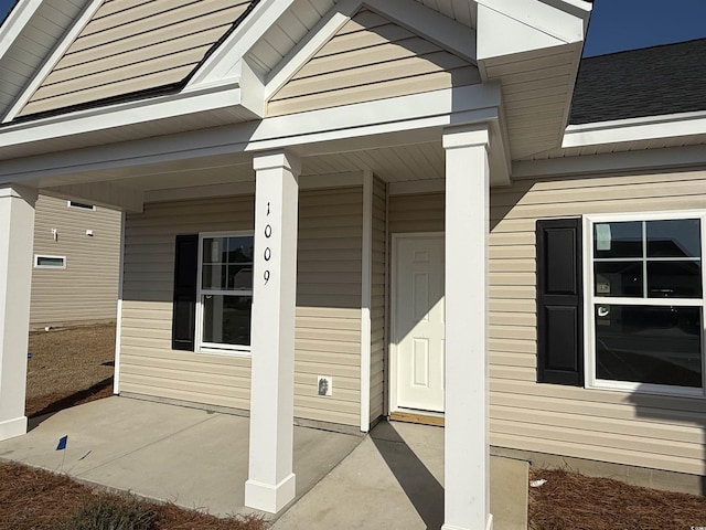 view of property entrance