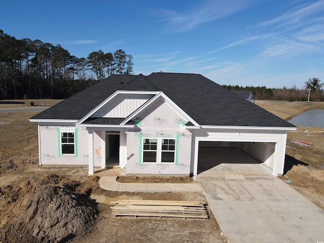 view of front of home with a garage