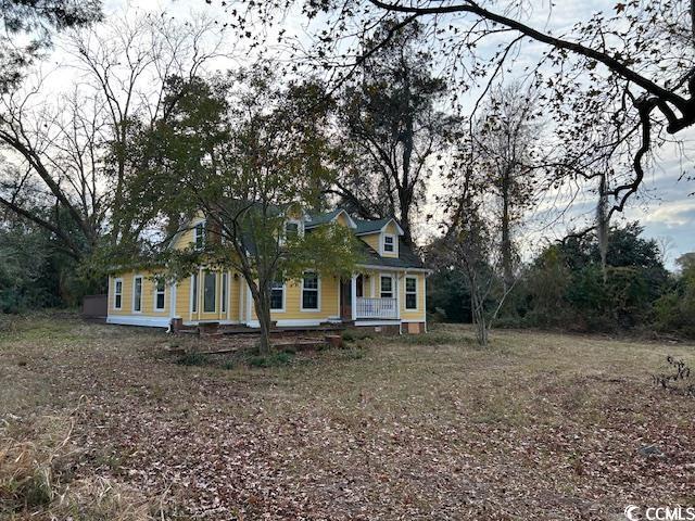 view of front of home featuring a porch