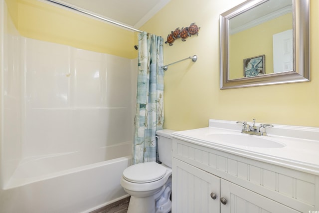 full bathroom featuring hardwood / wood-style floors, vanity, toilet, shower / bath combo with shower curtain, and crown molding