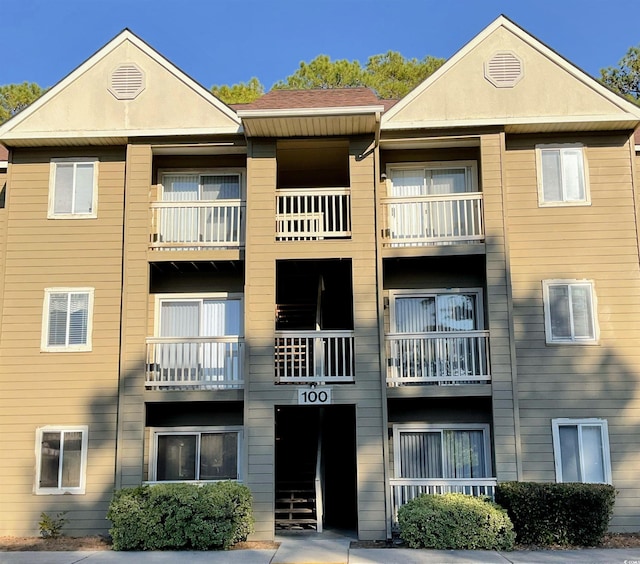 view of building exterior