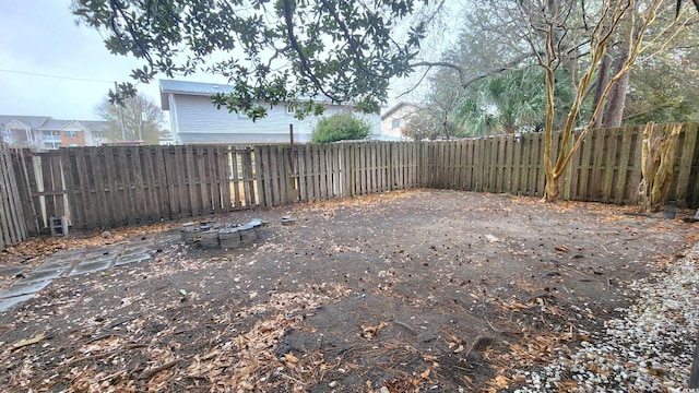 view of yard featuring a fenced backyard