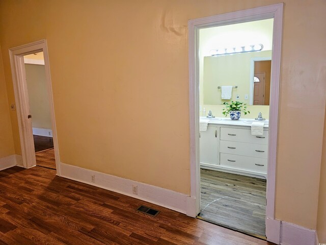 306 E Godbold St, Marion, SC 29571 - photo 20