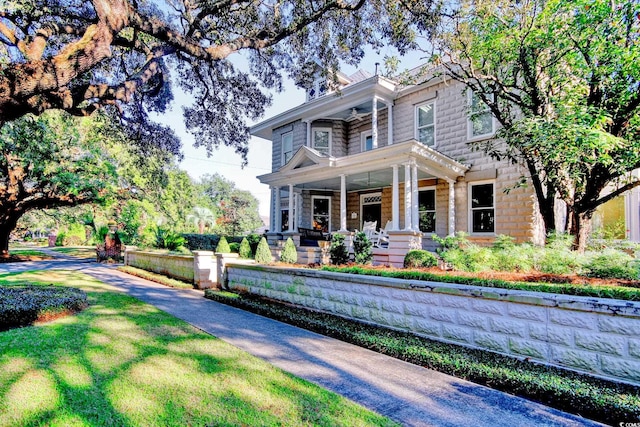 view of front facade with a porch