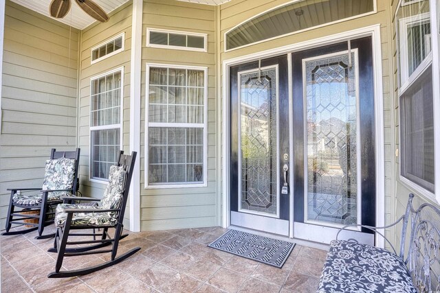 190 Sugar Loaf Ln, Murrells Inlet, SC 29576 - entrance to property with a porch