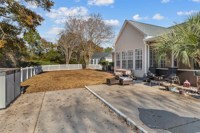 view of yard with a patio