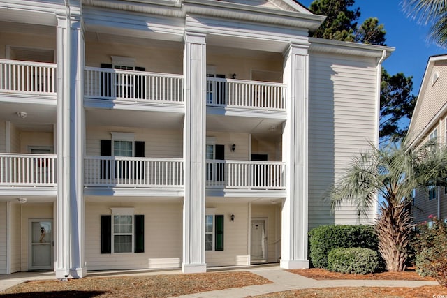 view of building exterior