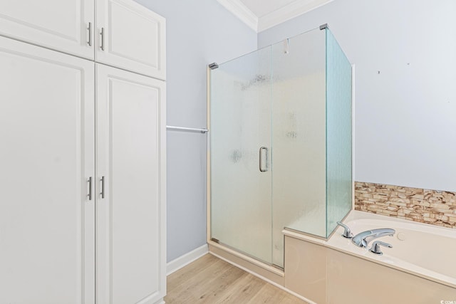 126 Pickering Dr, Murrells Inlet, SC 29576 - full bath with a stall shower, crown molding, a garden tub, and wood finished floors
