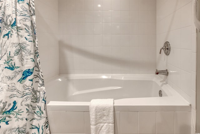603 S Ocean Blvd Unit 1002, North Myrtle Beach, SC 29582 - full bathroom featuring shower / tub combo with curtain