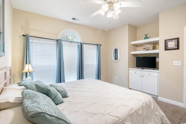 bedroom with carpet flooring and ceiling fan