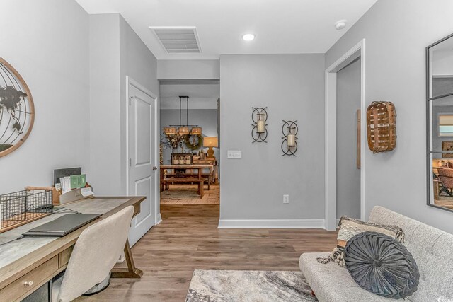 laundry room with cabinets and washing machine and clothes dryer