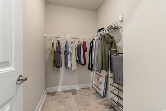 view of spacious closet