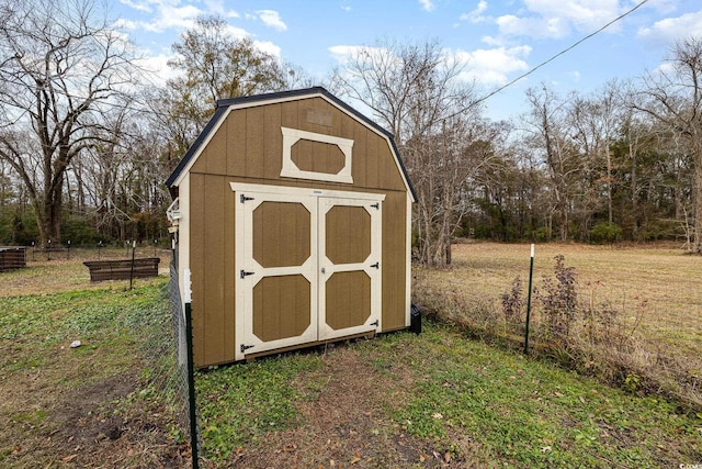 view of outbuilding