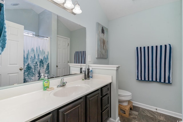 bathroom featuring a shower with shower curtain, vanity, toilet, and vaulted ceiling