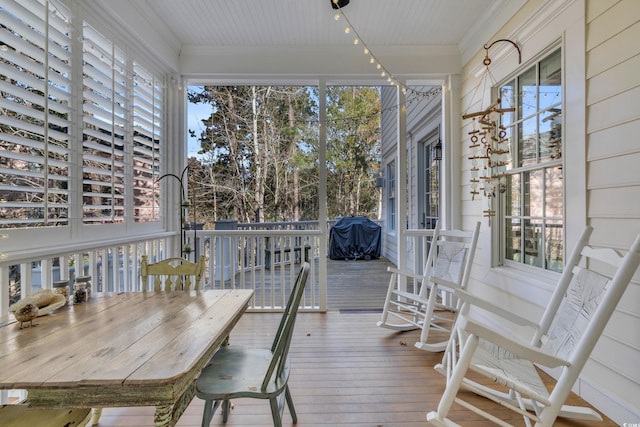 view of sunroom / solarium