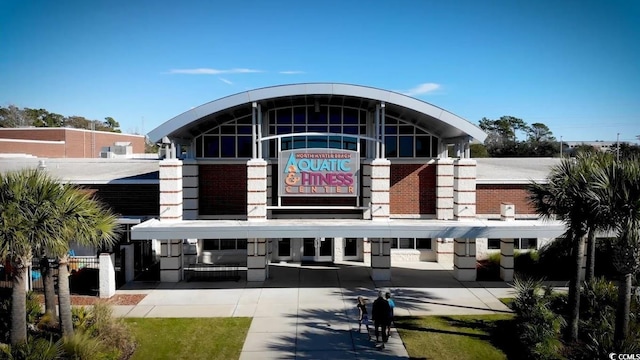 view of building exterior