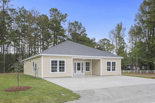 5595 Dinkler Ave, Loris, SC 29569