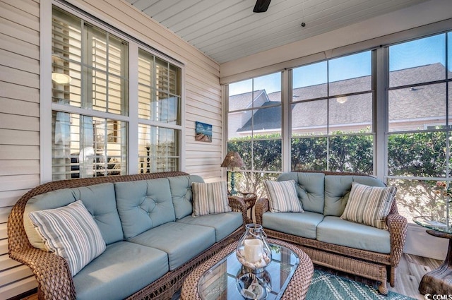 view of sunroom / solarium