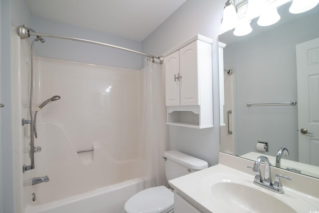 full bathroom featuring vanity, toilet, and shower / tub combo with curtain